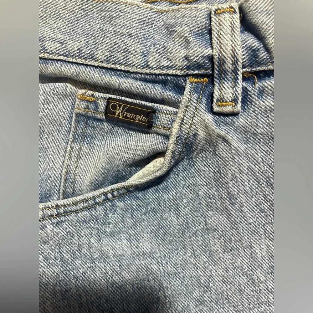 Vintage 1980s Wrangler Women's Stone Wash High Rise Straight Leg Jeans
